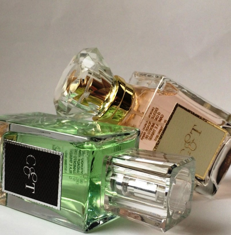 Perfumes personalizados de casamento